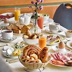 & A La Cour D'alsace By Happyculture 4*