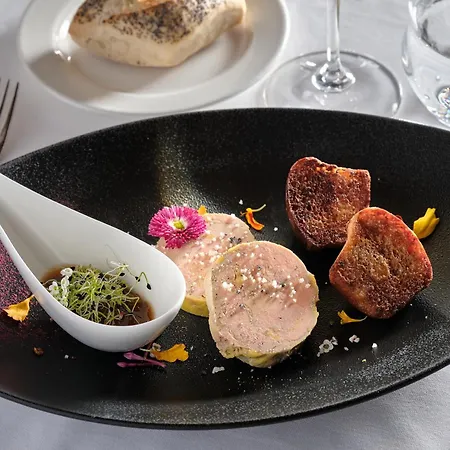 & A La Cour D'alsace By Happyculture 4* Obernai