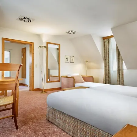 & A La Cour D'alsace By Happyculture Hotel 4*