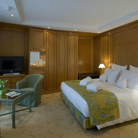 & A La Cour D'alsace By Happyculture Hotel