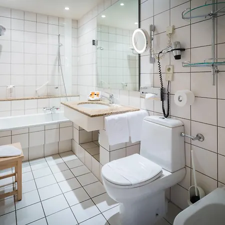 & A La Cour D'alsace By Happyculture Hotel Obernai