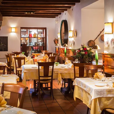 & A La Cour D'alsace By Happyculture 4* オベルネ