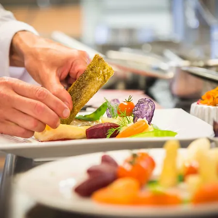 ホテル & A La Cour D'alsace By Happyculture オベルネ