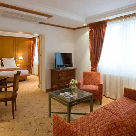 & A La Cour D'alsace By Happyculture 4* Obernai