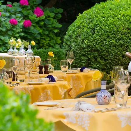 Hotel A La Cour D'alsace