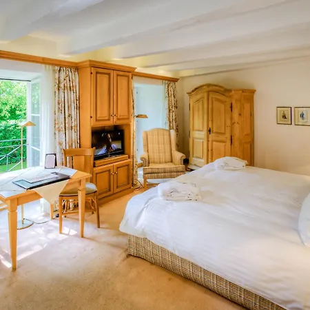 & A La Cour D'alsace By Happyculture ホテル 4*