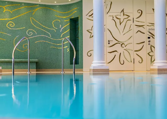 & A La Cour D'alsace By Happyculture 4* Obernai