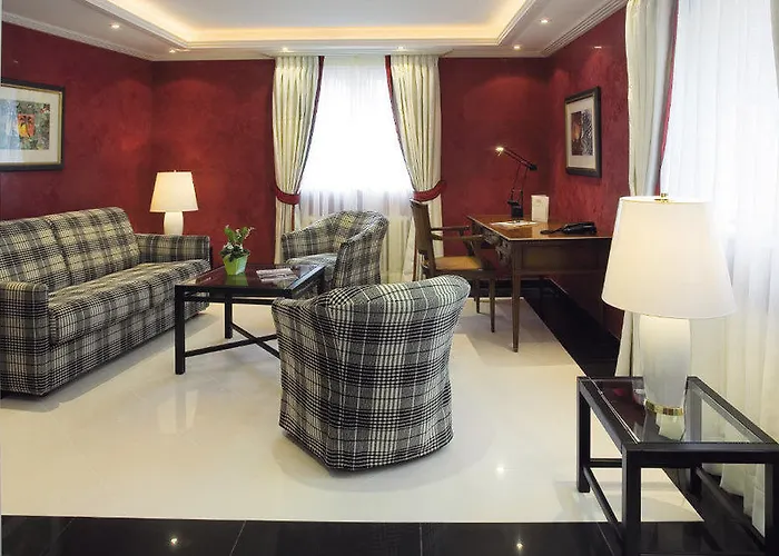 & A La Cour D'alsace By Happyculture 4* Obernai